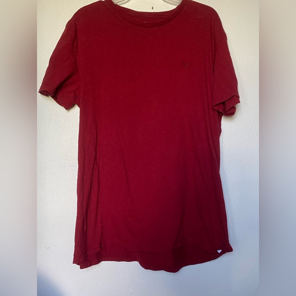 American Eagle Men's Classic Dark Red T-Shirt size XL